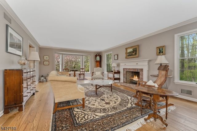 44 Big Spring Rd, Tewksbury Twp., NJ 07830
