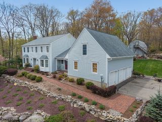 44 Big Spring Rd, Tewksbury Twp., NJ 07830