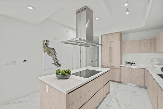 155 E Boca Raton Road 823, Boca Raton, FL 33432