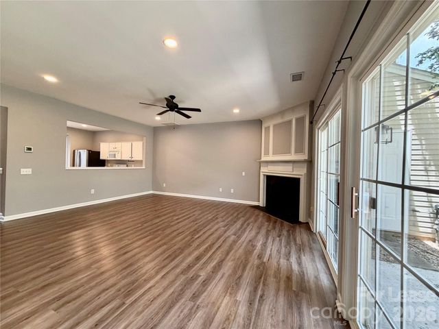 2754 Thornbush Court, Charlotte, NC 28270