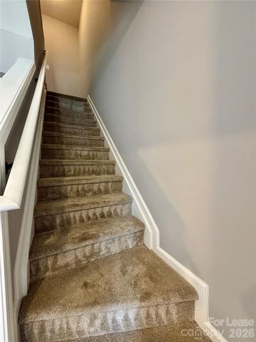 2754 Thornbush Court, Charlotte, NC 28270