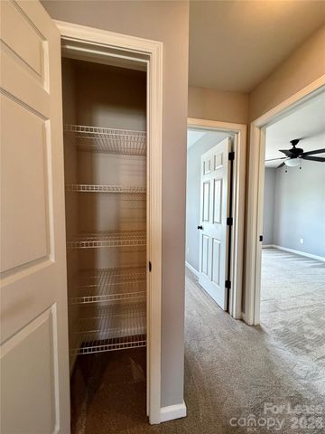 2754 Thornbush Court, Charlotte, NC 28270