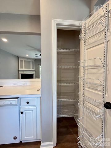 2754 Thornbush Court, Charlotte, NC 28270