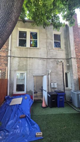 18709 Linden Boulevard, Saint Albans, NY 11412