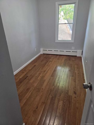 18709 Linden Boulevard, Saint Albans, NY 11412