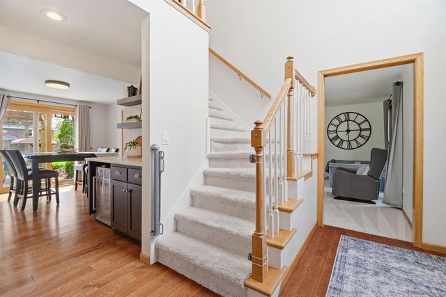 1601 E MEADOW GROVE BOULEVARD, Appleton, WI 54915