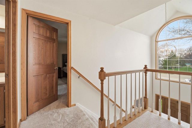 1601 E MEADOW GROVE BOULEVARD, Appleton, WI 54915