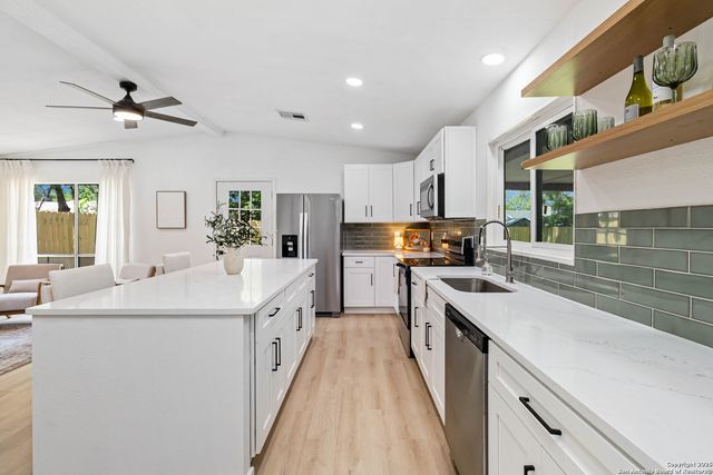 4310 Limpio, San Antonio, TX 78233