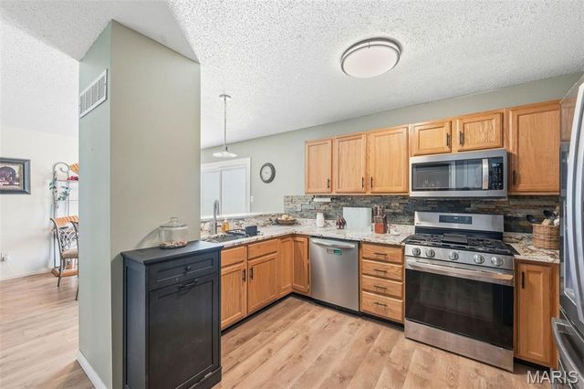 58 Lauer Court, Wentzville, MO 63385