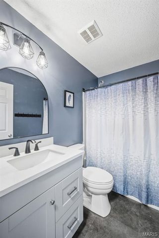 58 Lauer Court, Wentzville, MO 63385