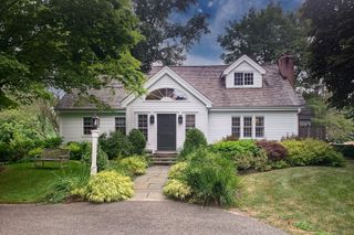 17 West Morris Road, Morris, CT 06763