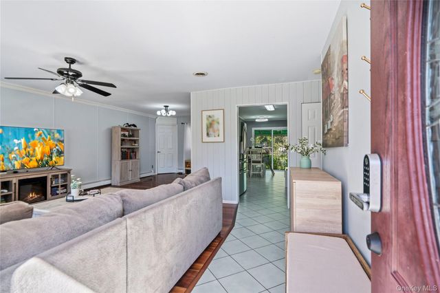 15 Parkwood Drive, Mastic Beach, NY 11951