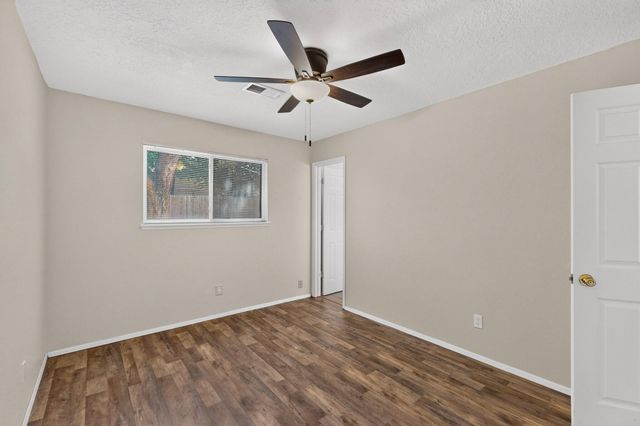 1910 Macbeth Court NE, Albuquerque, NM 87112