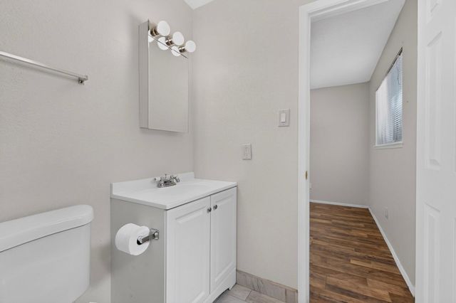 1910 Macbeth Court NE, Albuquerque, NM 87112