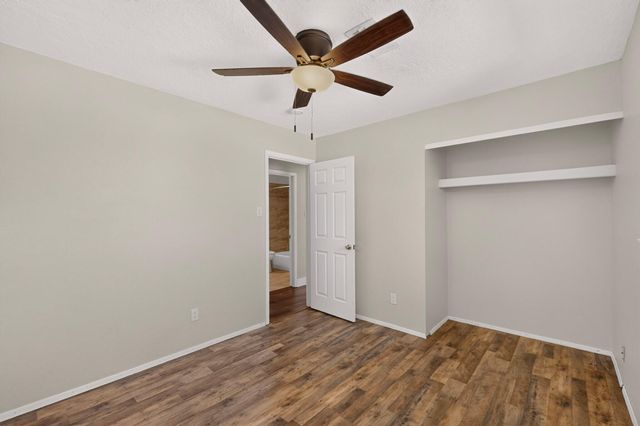 1910 Macbeth Court NE, Albuquerque, NM 87112