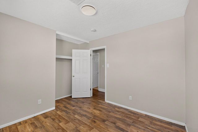 1910 Macbeth Court NE, Albuquerque, NM 87112