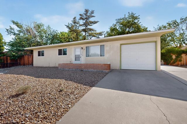 1910 Macbeth Court NE, Albuquerque, NM 87112