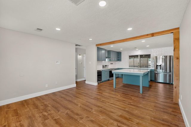 1910 Macbeth Court NE, Albuquerque, NM 87112