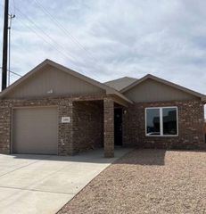 2422 N Ave O, Lubbock, TX 79403