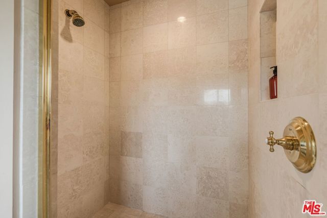 11847 Gorham Avenue 410, Los Angeles, CA 90049