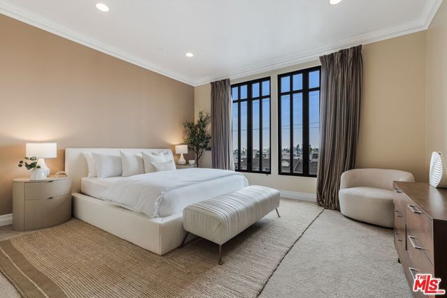 11847 Gorham Avenue 410, Los Angeles, CA 90049