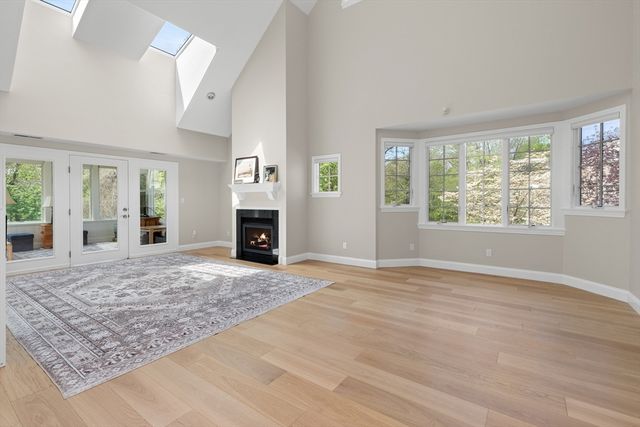 61 Great Hill Drive 61, Topsfield, MA 01983