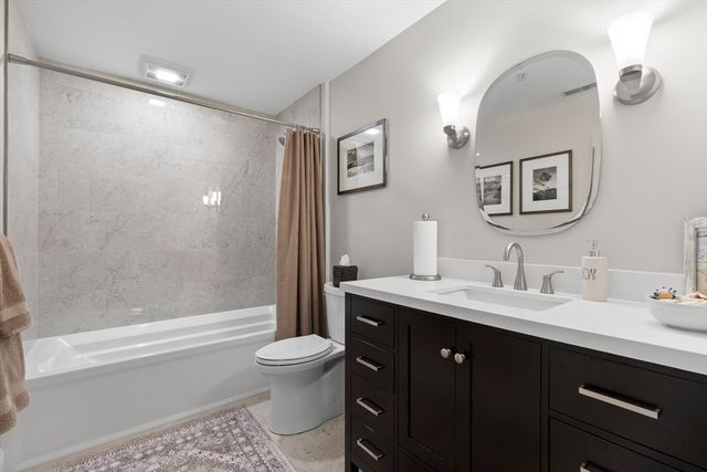 61 Great Hill Drive 61, Topsfield, MA 01983