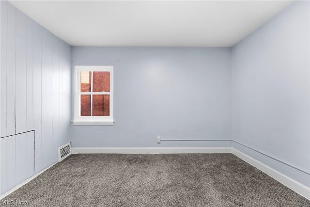 876 Eloise Drive, Cleveland Heights, OH 44112