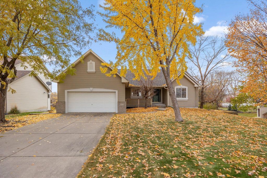 8798 Dunkirk Court NE, Blaine, MN 55449