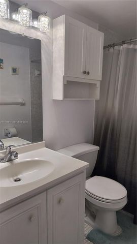 4500 N Federal Highway 352F, Lighthouse Point, FL 33064