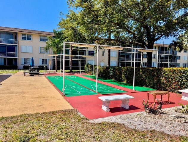 4500 N Federal Highway 352F, Lighthouse Point, FL 33064