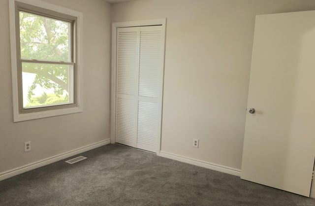 6611 Textile Road, Ypsilanti Twp, MI 48197