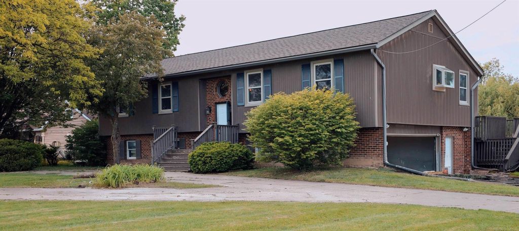 6611 Textile Road, Ypsilanti Twp, MI 48197