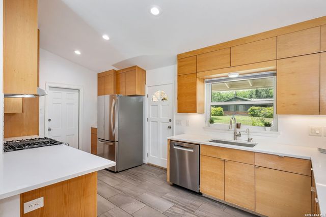 8235 Greenbrier, San Antonio, TX 78209