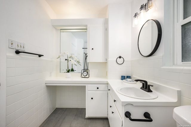 8235 Greenbrier, San Antonio, TX 78209