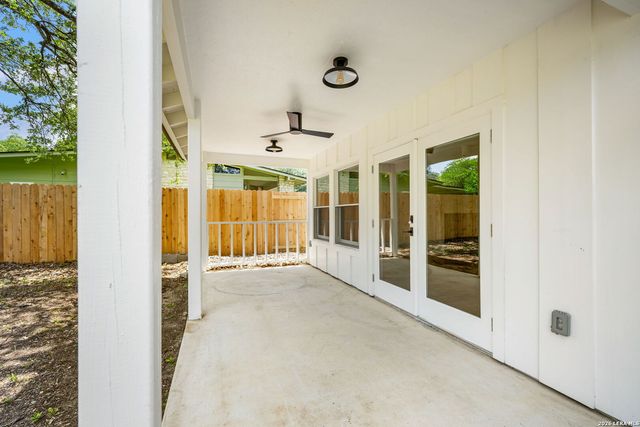 8235 Greenbrier, San Antonio, TX 78209