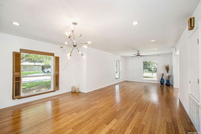 8235 Greenbrier, San Antonio, TX 78209