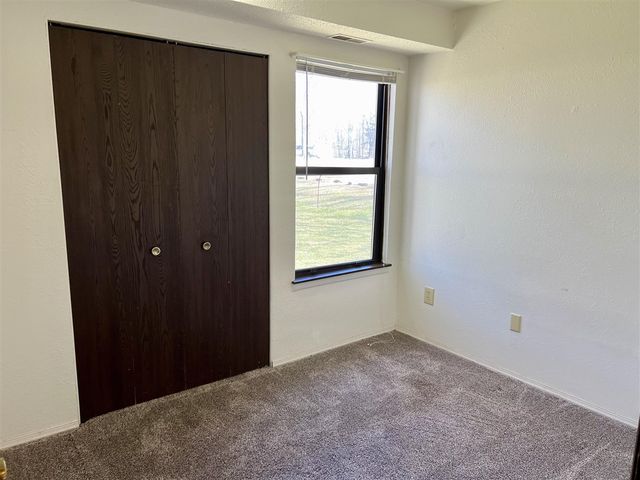 230 N Corning Street, Farwell, MI 48622