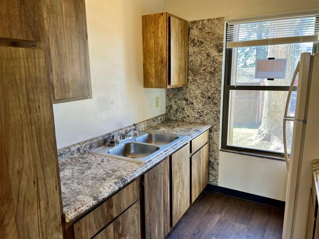 230 N Corning Street, Farwell, MI 48622