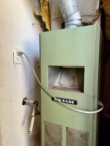 230 N Corning Street, Farwell, MI 48622