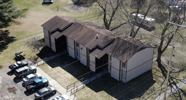 230 N Corning Street, Farwell, MI 48622