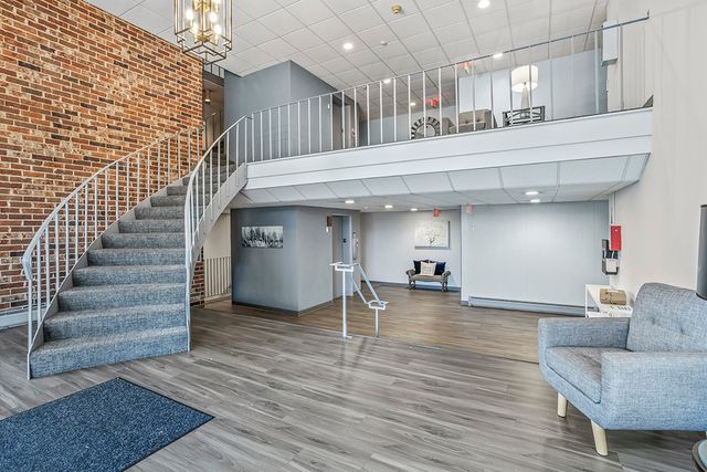 3913 Saratoga Avenue G-306, Downers Grove, IL 60515