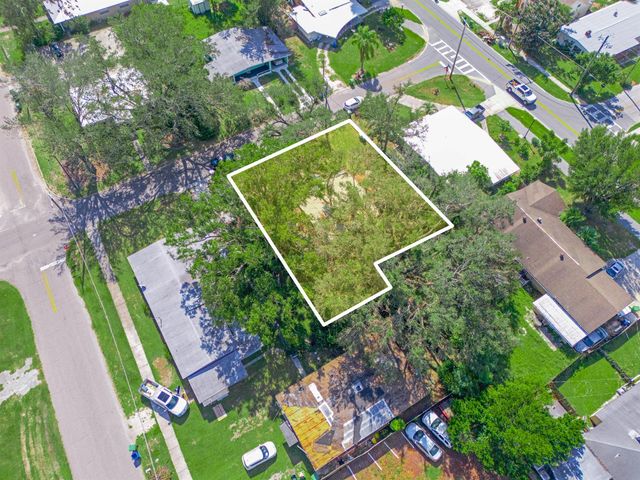 657 Ave C SW, Winter Haven, FL 33880