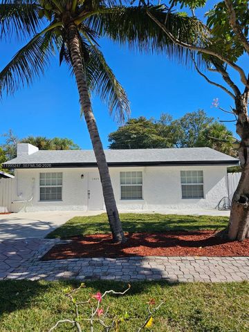 1464 SW 26th Ave A, Fort Lauderdale, FL 33312