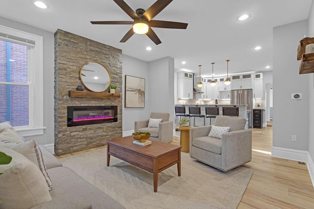 146 E Mithoff Street, Columbus, OH 43206