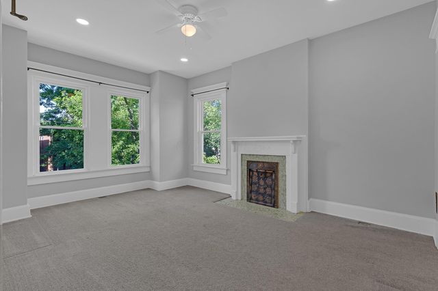 146 E Mithoff Street, Columbus, OH 43206