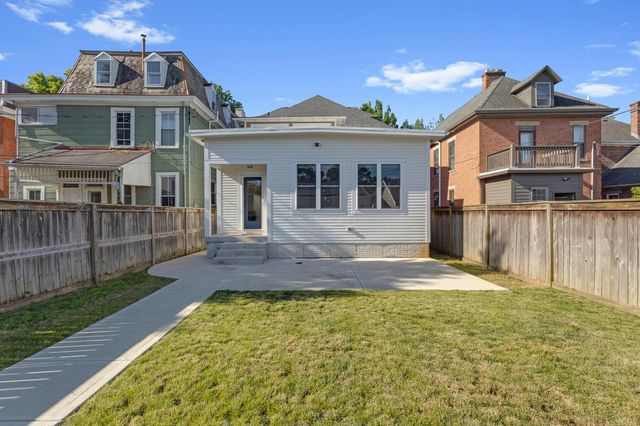 146 E Mithoff Street, Columbus, OH 43206
