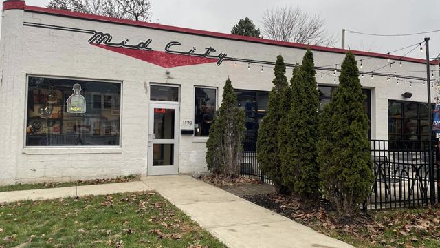 146 E Mithoff Street, Columbus, OH 43206
