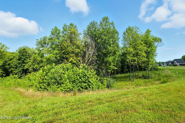 5502 Farmhouse Dr, Crestwood, KY 40014