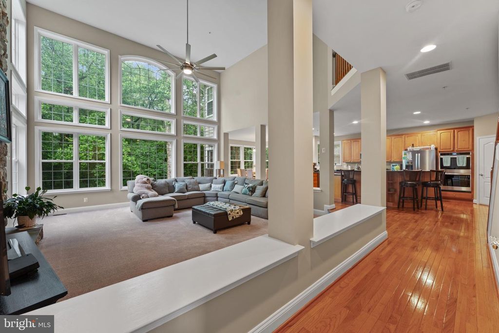 Image 14 of property listing at 334 RADIANT CT, Upper Marlboro, MD 20774